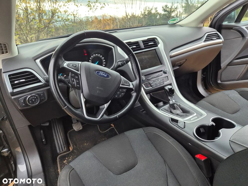 Ford Mondeo - 18