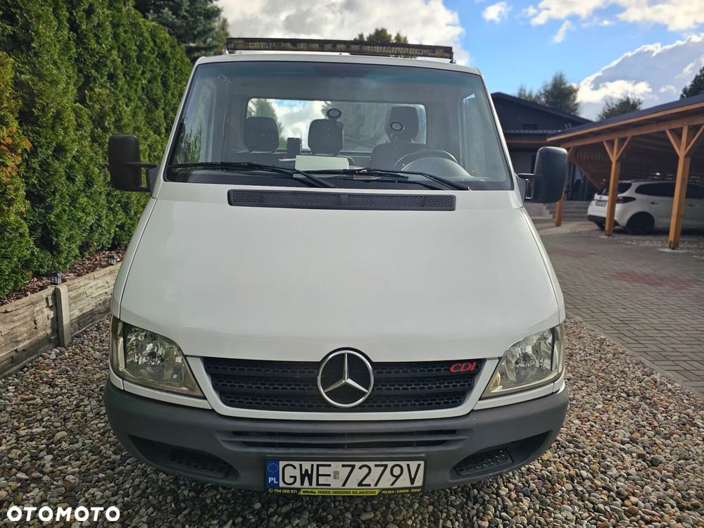 Mercedes-Benz Sprinter - 21