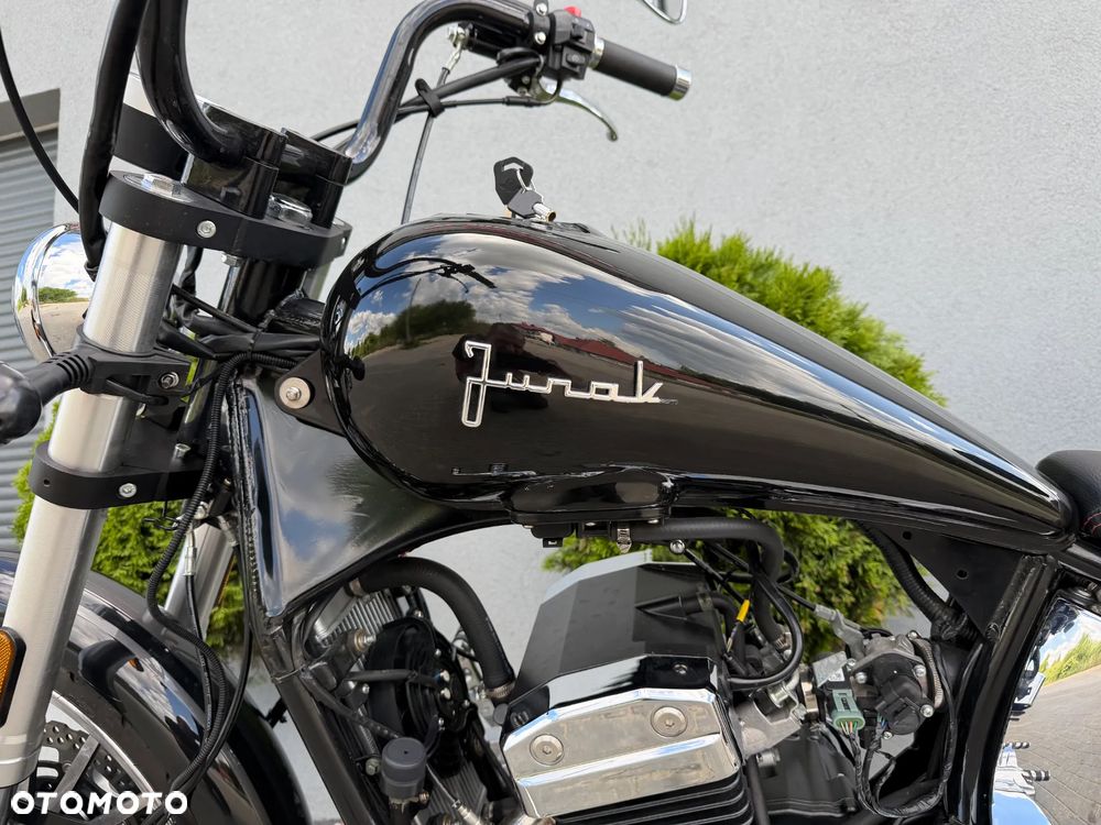 Junak M16 - 33