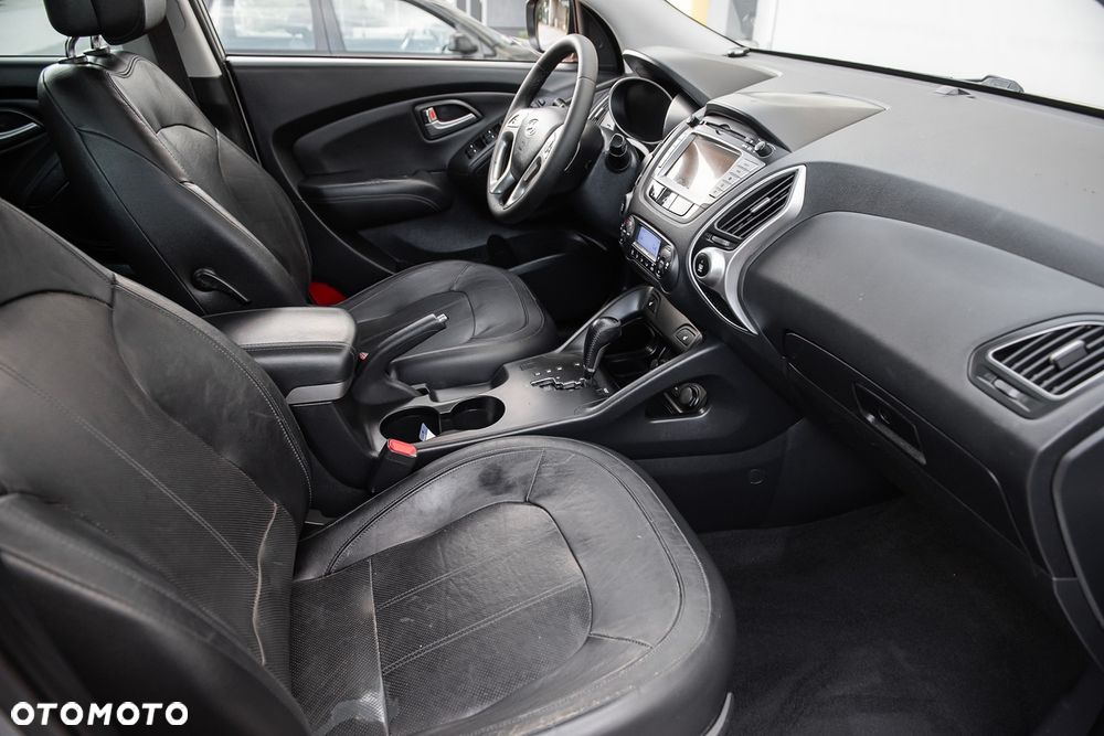 Hyundai ix35 2.0 Premium 2WD - 32