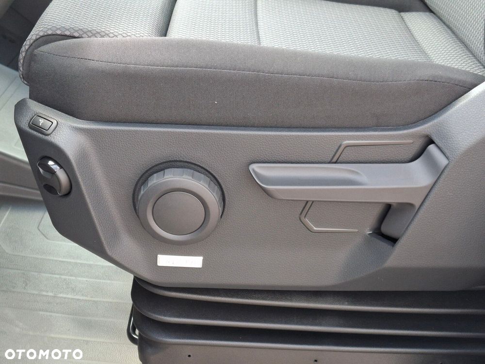 Volkswagen Crafter - 17