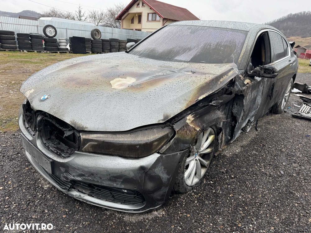 Dezmembrari Dezmembrez Piese piesa Dez auto Bmw G11 740e 2019 hybrid - 6