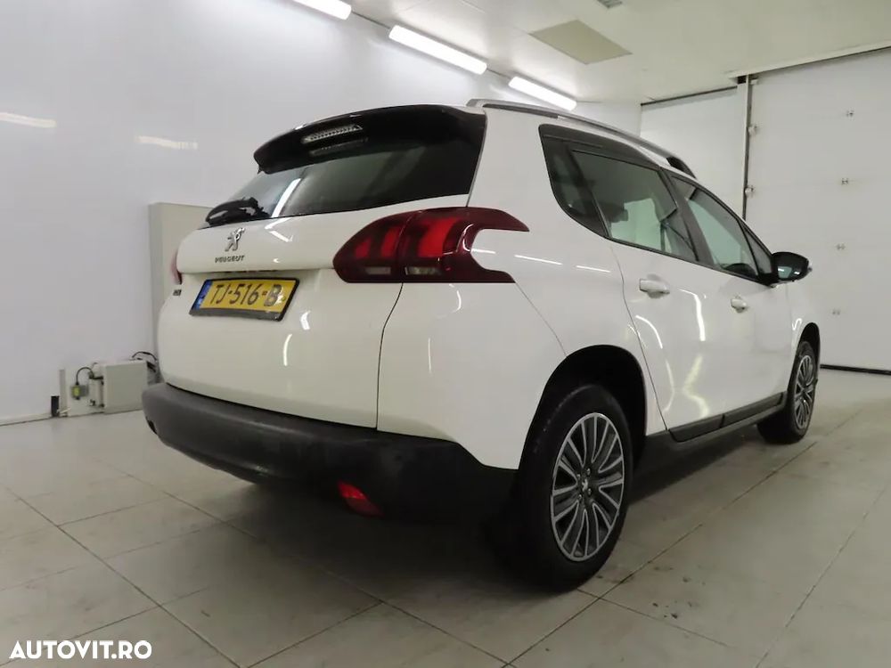 Peugeot 2008 PureTech 110 Stop&Start Active - 2
