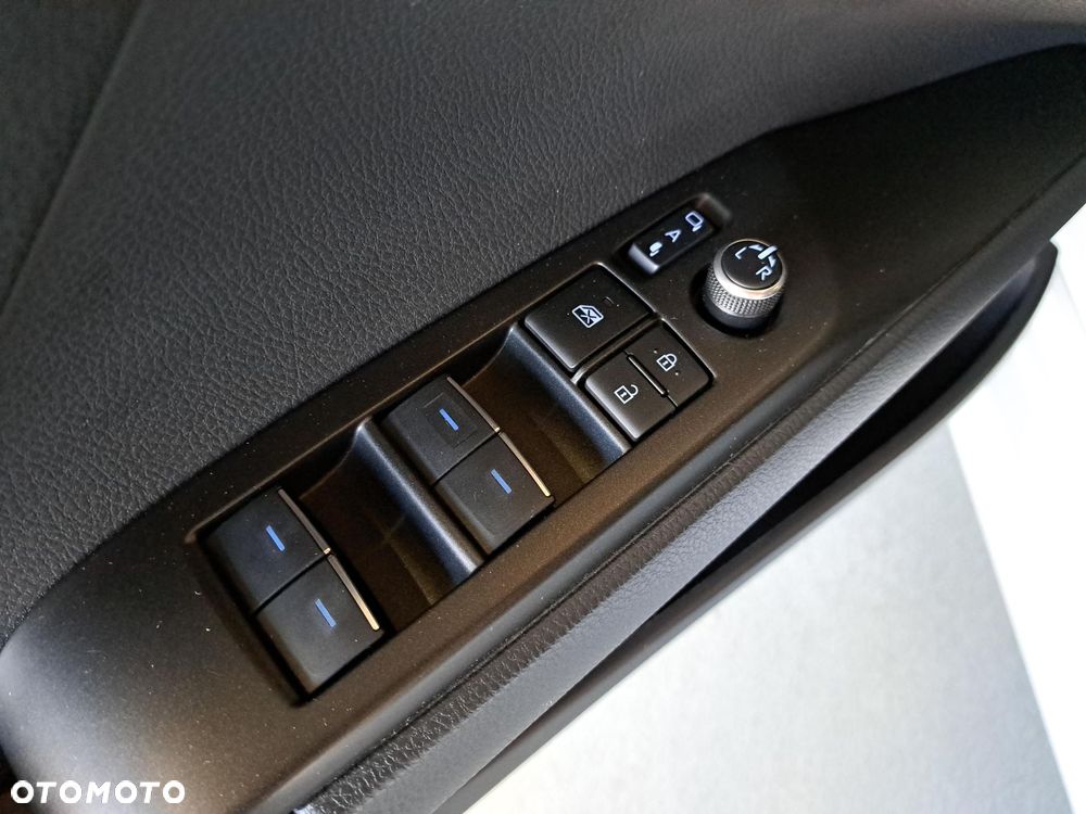 Toyota Camry 2.5 Hybrid Prestige CVT - 32