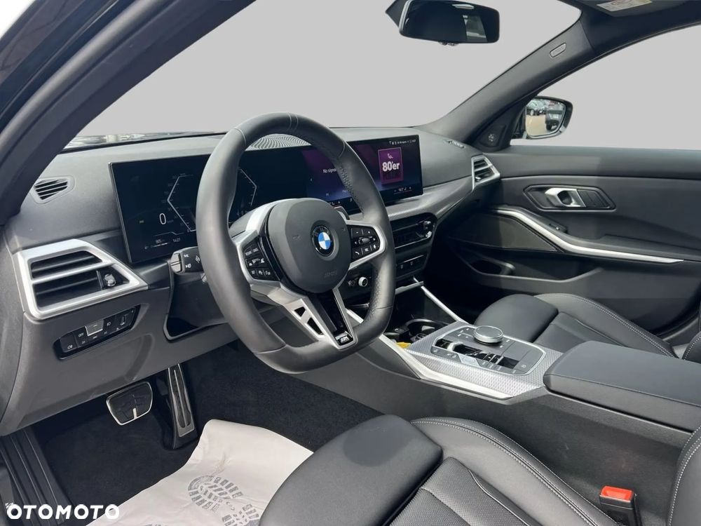 BMW Seria 3 318i M Sport - 9