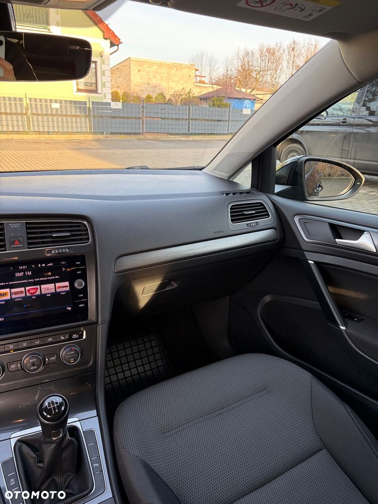 Volkswagen Golf 1.6 TDI BMT Comfortline - 20