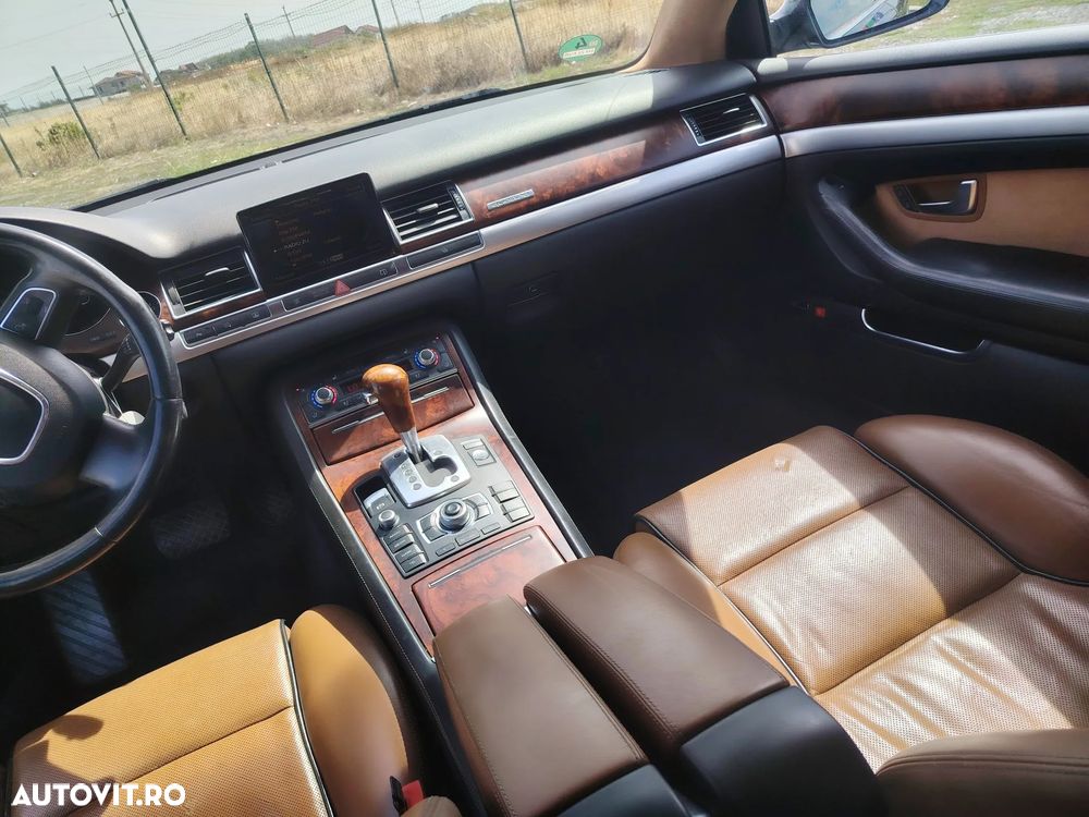 Audi A8 - 14