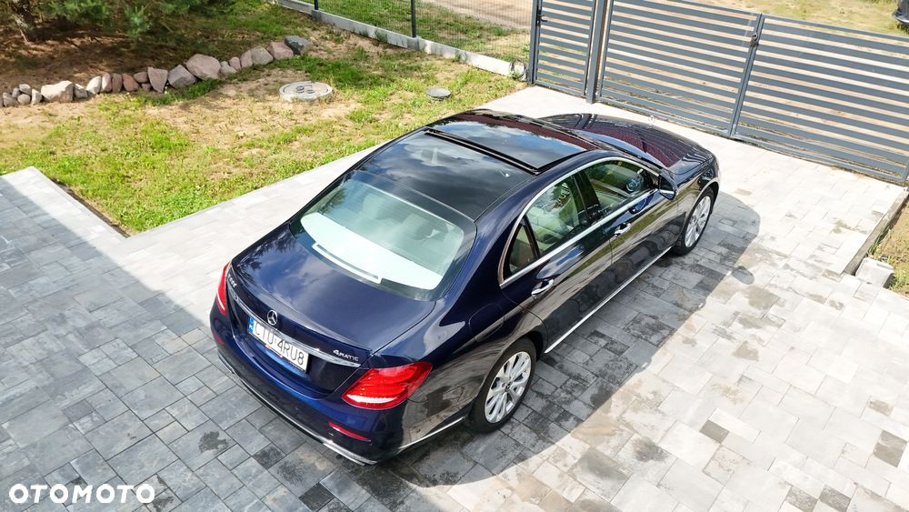 Mercedes-Benz Klasa E 300 9G-TRONIC - 13