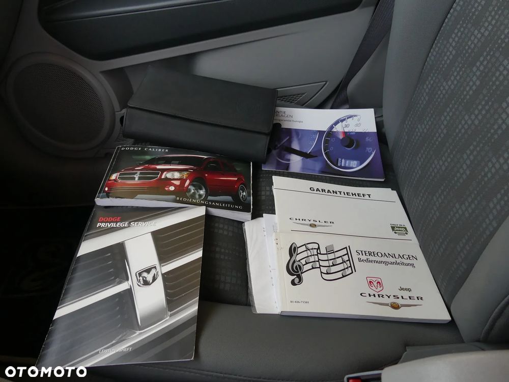 Dodge Caliber 2.0 CVT SE - 22