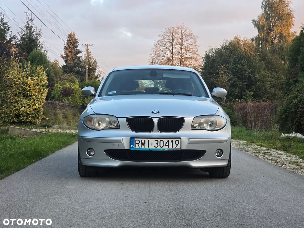 BMW Seria 1 118d - 8