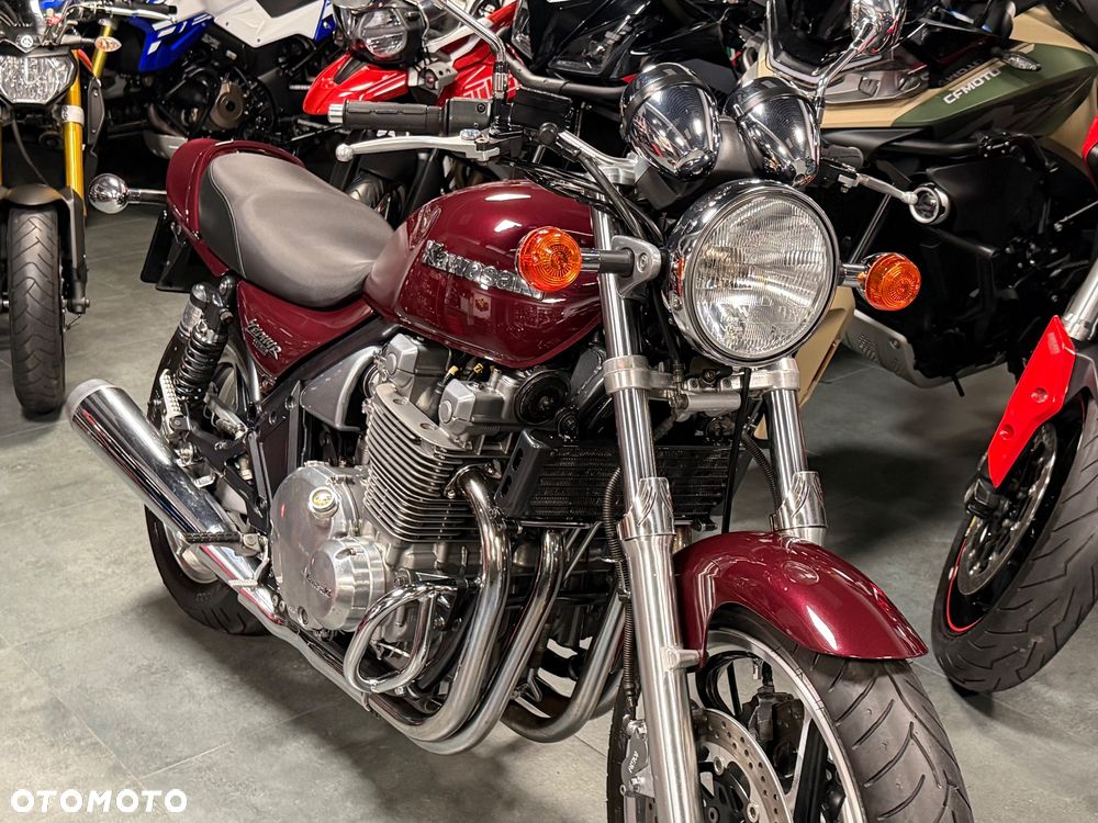 Kawasaki Zephyr - 23