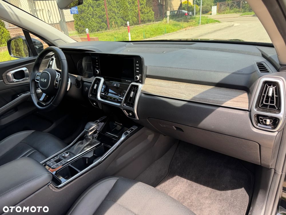 Kia Sorento - 22