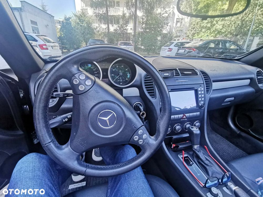 Mercedes-Benz SLK - 11