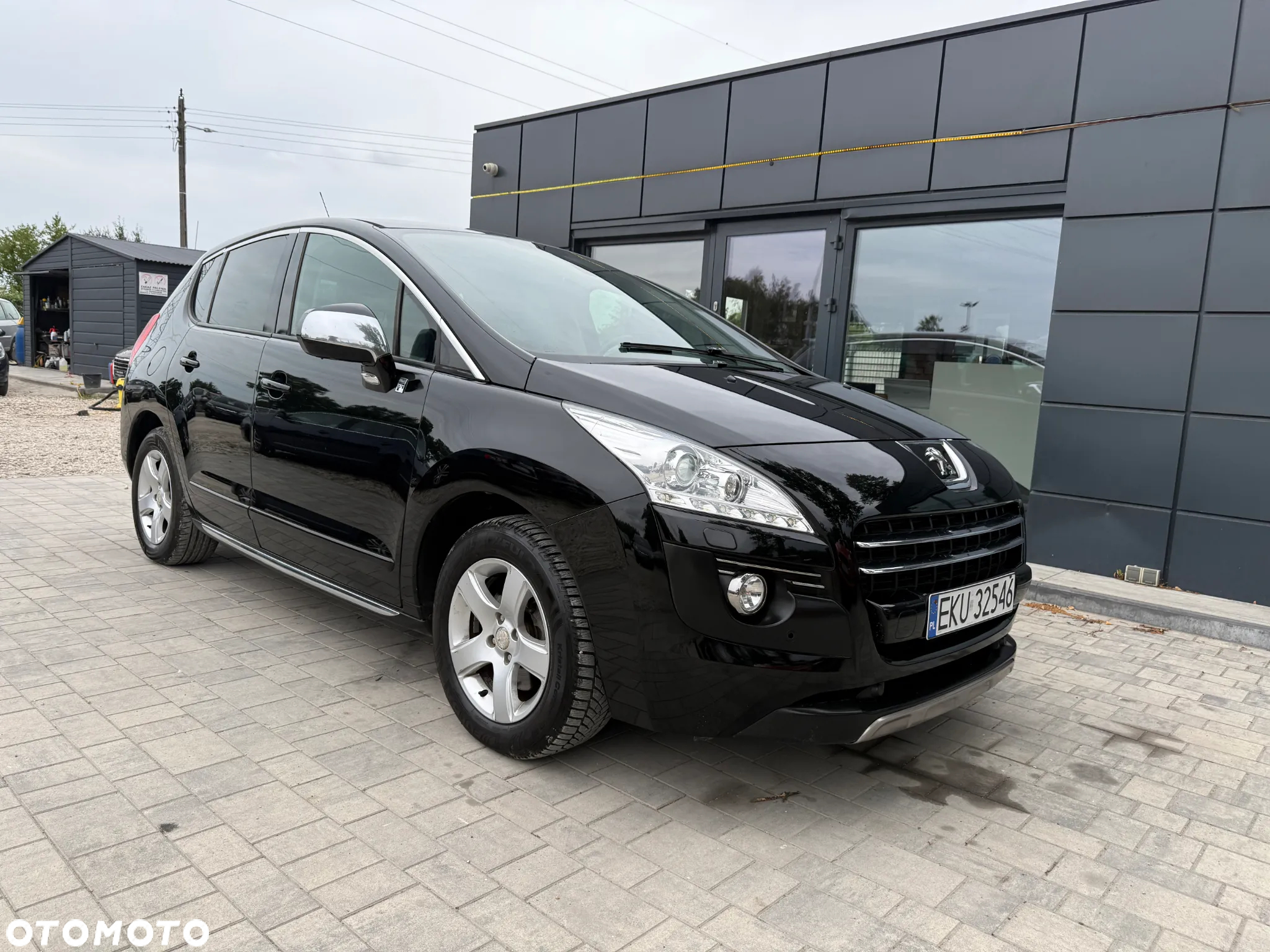 Peugeot 3008 Hybrid4 - 7