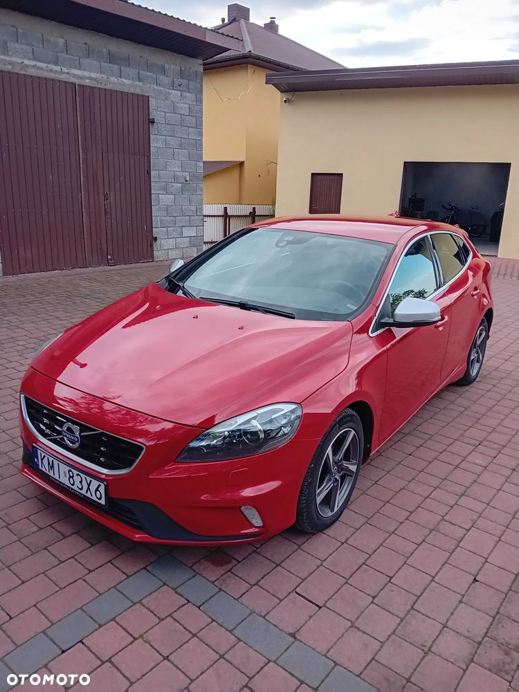 Volvo V40 D2 Drive-E R-Design Momentum - 2
