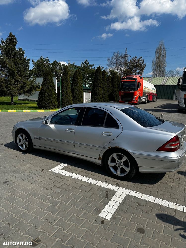 Mercedes-Benz C 200 CDI Avantgarde - 4