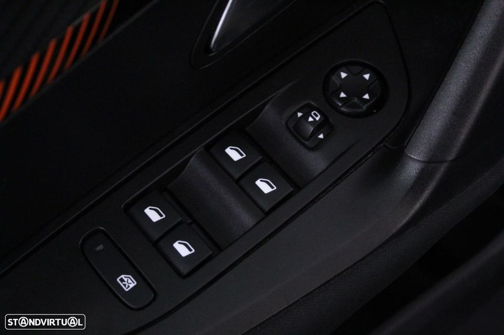 Peugeot 2008 1.5 BlueHDi Active Pack - 20