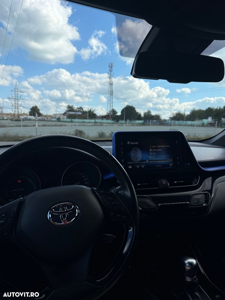 Toyota C-HR - 4
