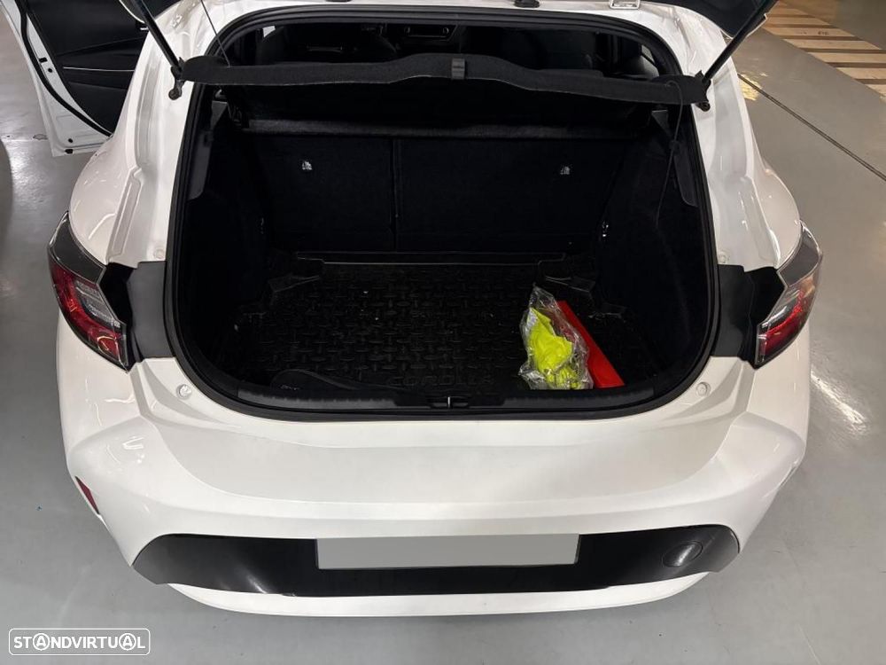 Toyota Corolla 1.8 Hybrid Comfort - 10