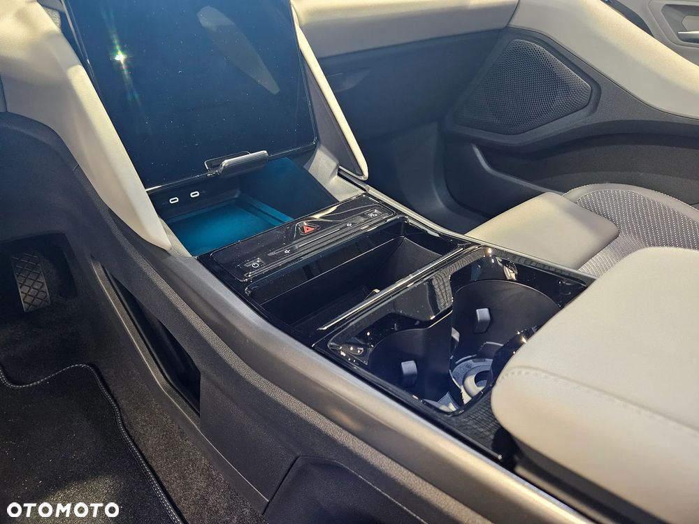 Ford Explorer 77kWh RWD - 27