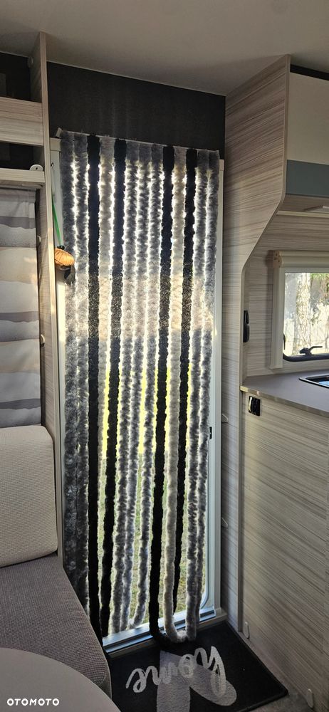 Dethleffs 460El C JOY noweczka salon Niemcy - 19