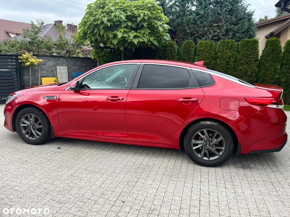 Kia Optima - 12