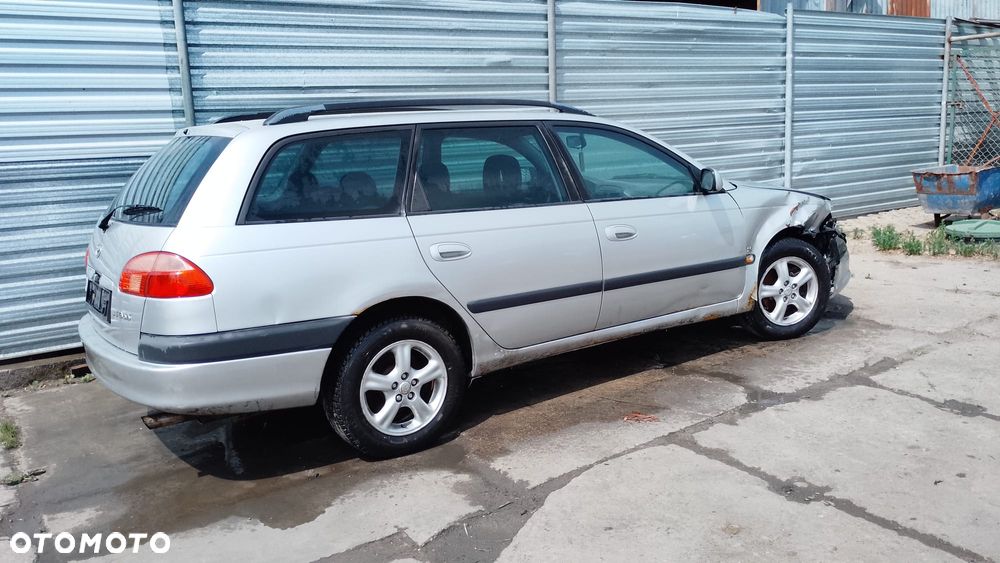 Tylko Części TOYOTA AVENSIS I T22 T220 FL 2.0 16V VVTI 1AZFSE 150KM 110kW kombi 00r–03r lakier 199 - 3
