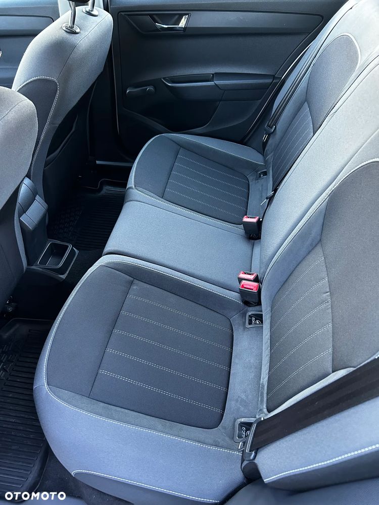 Skoda Fabia 1.0 TSI Ambition - 6