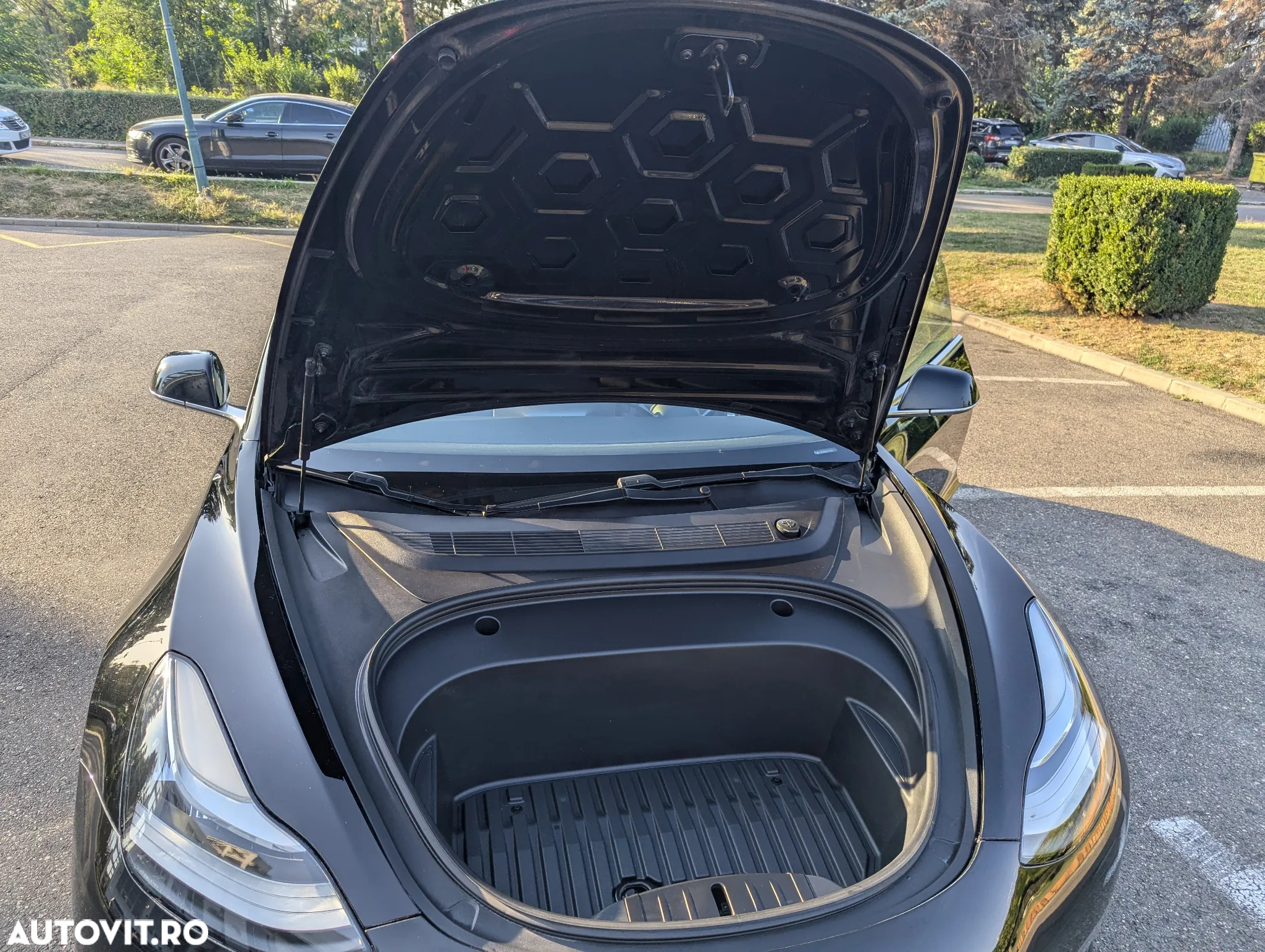 Tesla Model 3 Langstreckenbatterie Hinterradantrieb - 11