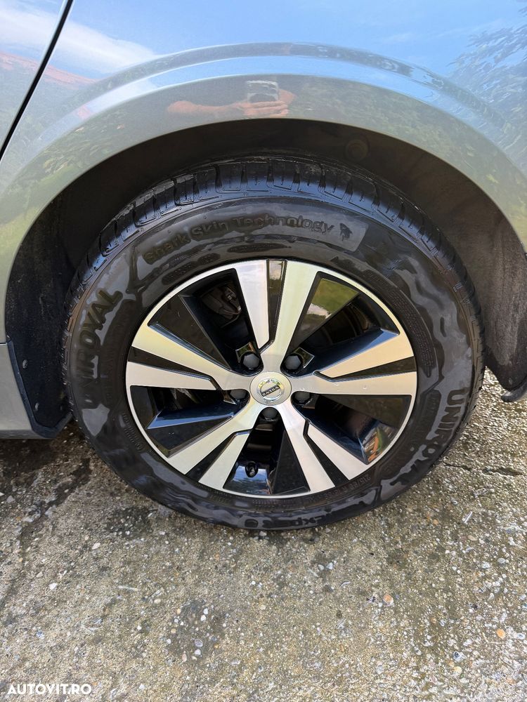 Volvo V60 D3 Momentum Core - 15