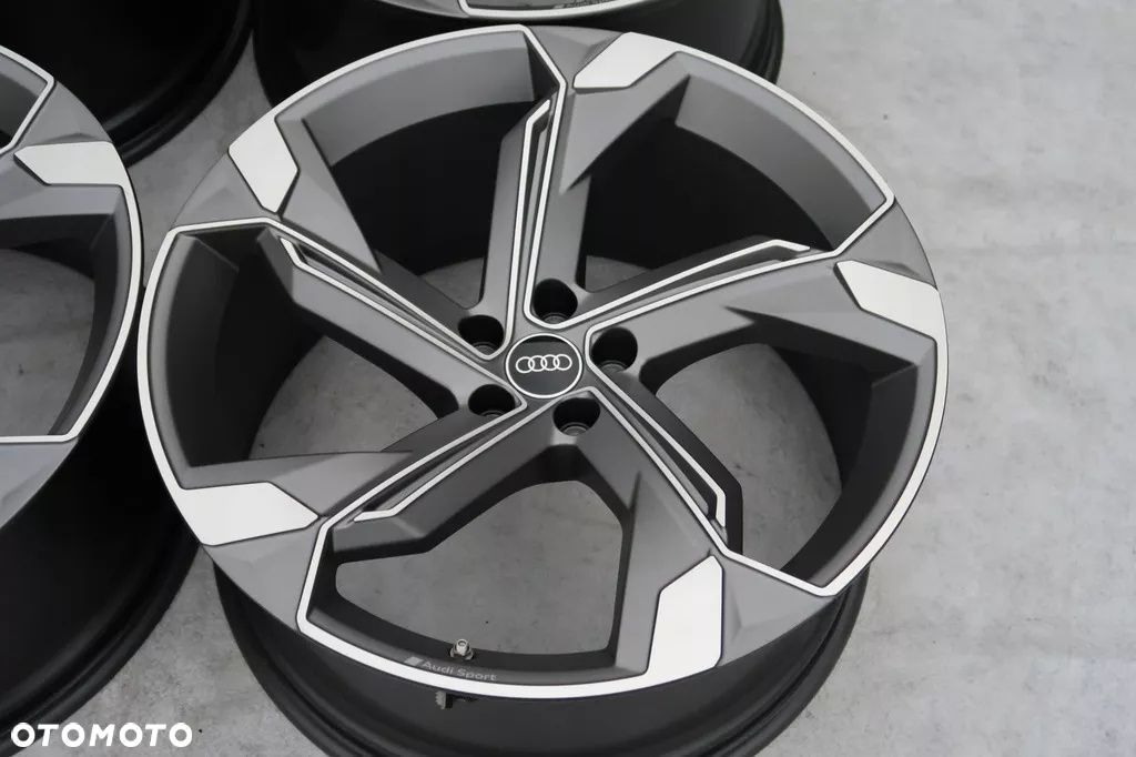 FELGI AUDI Q7 SQ7 Q8 RSQ8 RS6 RS7 S8 A8 22'' - 1