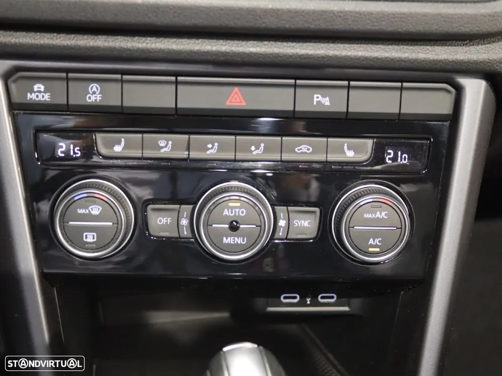 VW T-Roc Cabrio 1.5 TSI R-Line DSG - 22