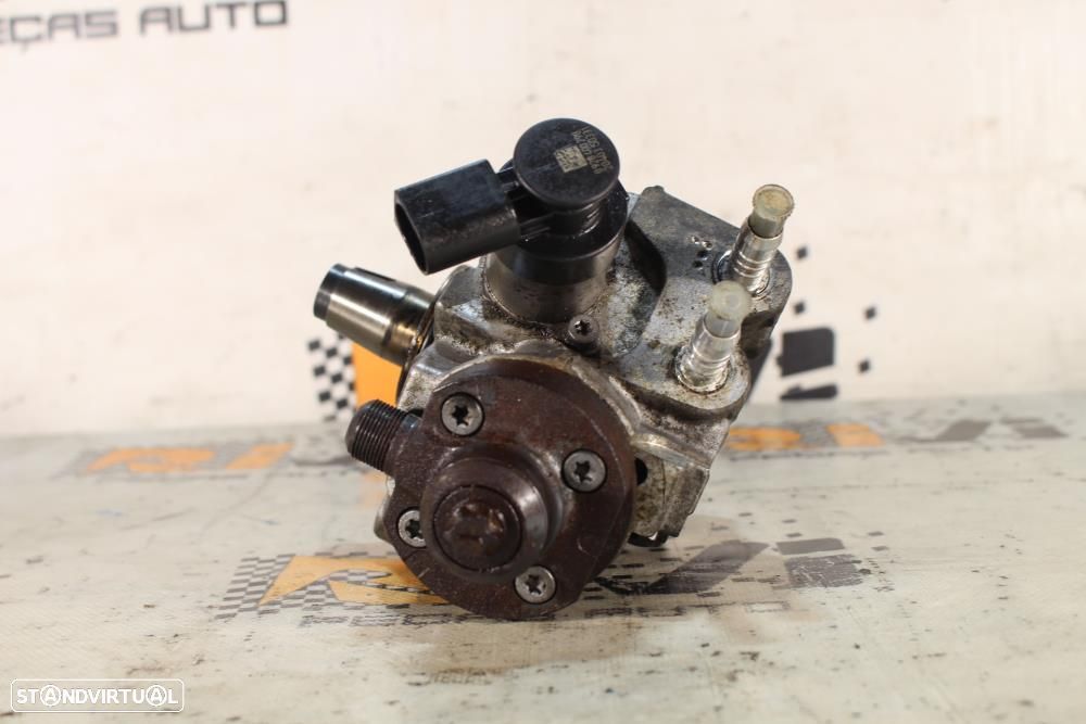 Bomba De Injeção / Alta Pressão Bmw 3 (F30, F80)  13517823456 / 782345 - 7