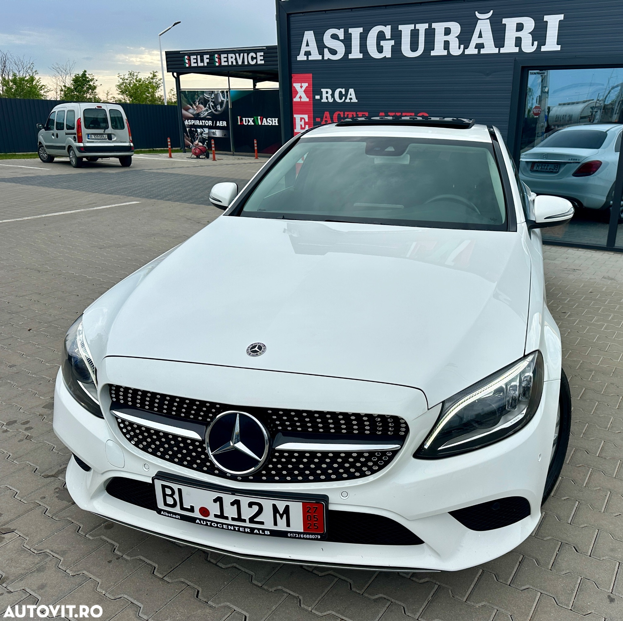 Mercedes-Benz C 220 d 4Matic T 9G-TRONIC AMG Line - 5