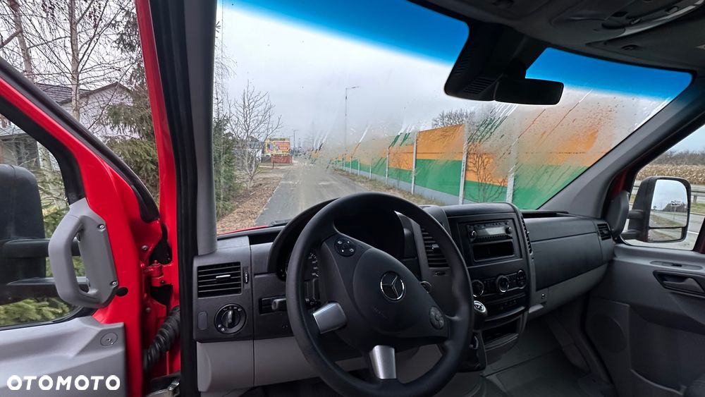 Mercedes-Benz Sprinter 519 - 9