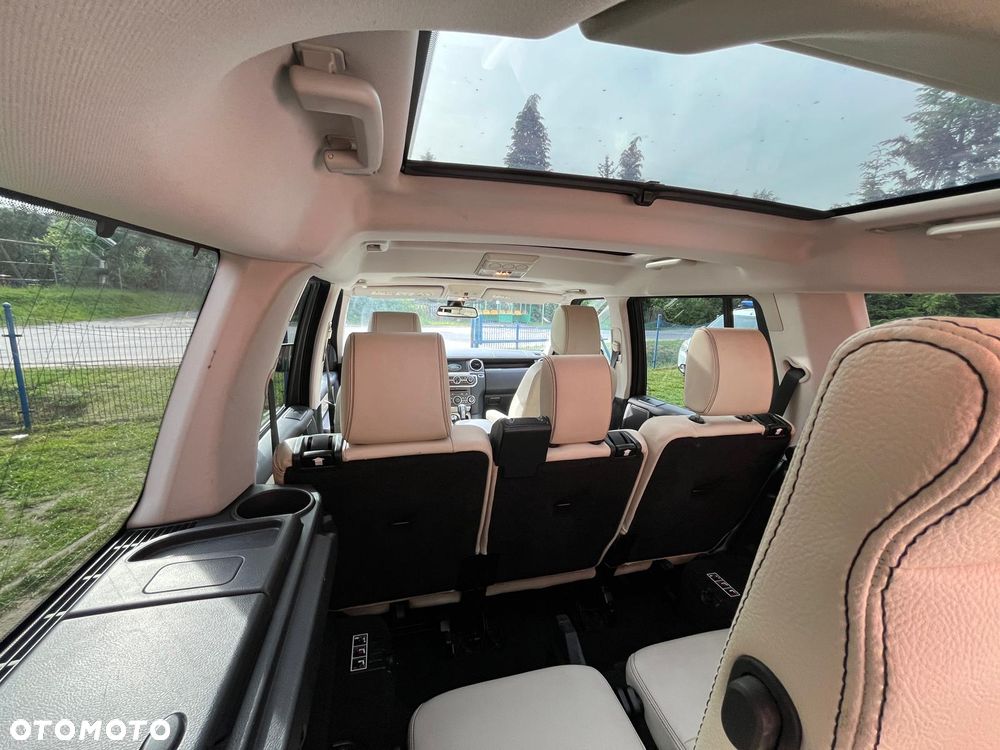 Land Rover Discovery 3.0D V6 HSE - 12
