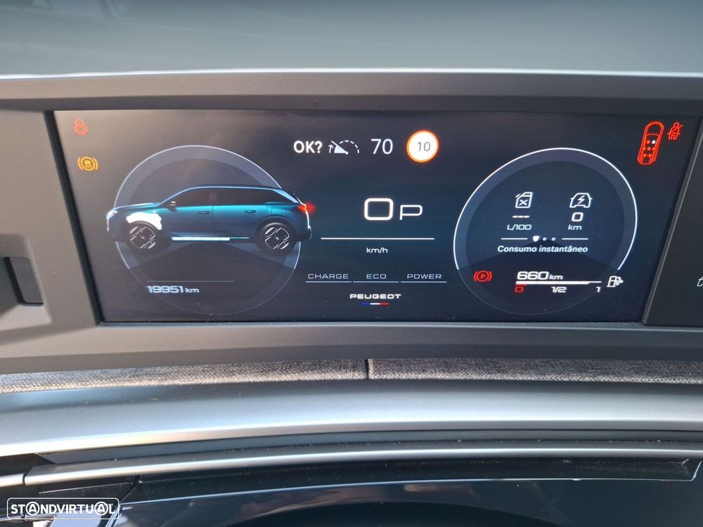 Peugeot 5008 1.2 Hybrid Allure e-DCS6 - 19