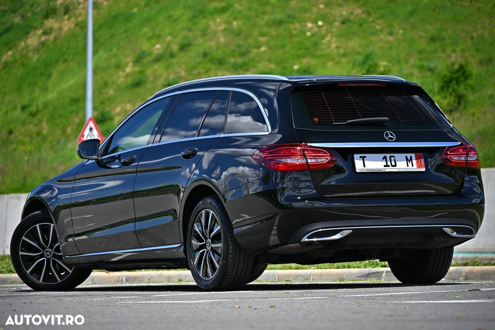 Mercedes-Benz C 300 d T 9G-TRONIC Avantgarde - 4
