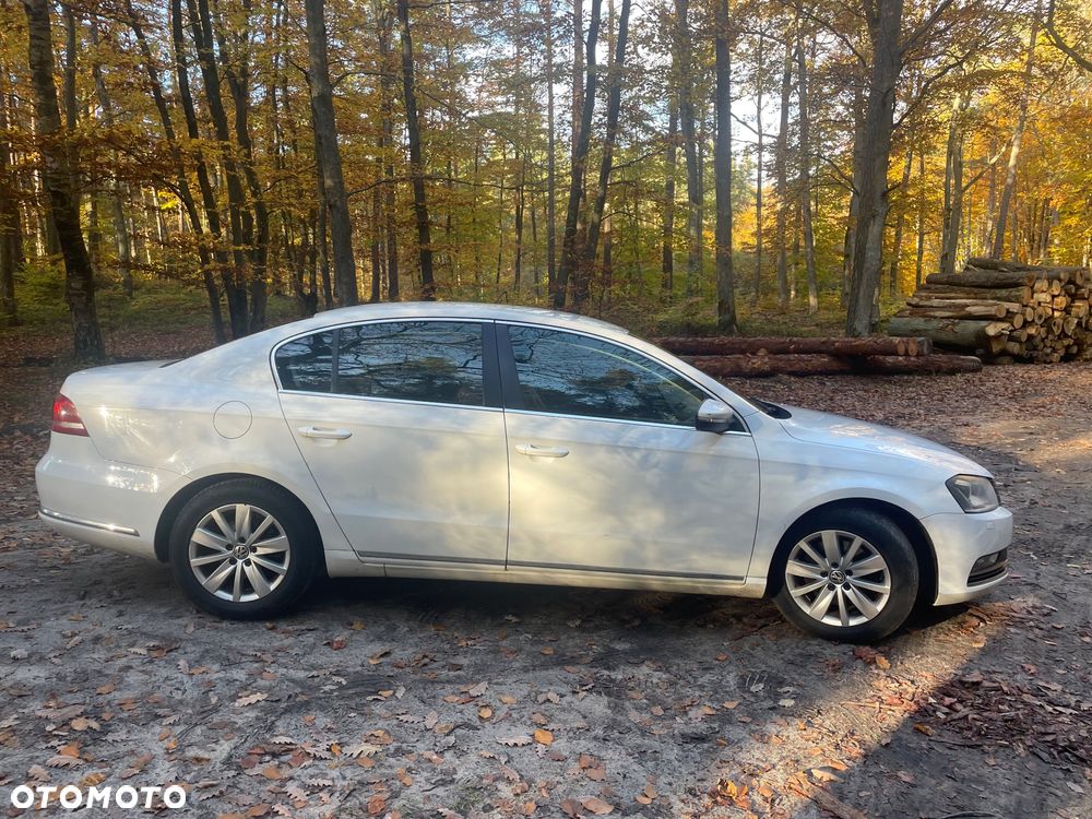 Volkswagen Passat 1.4 TSI BMT Comfortline - 2