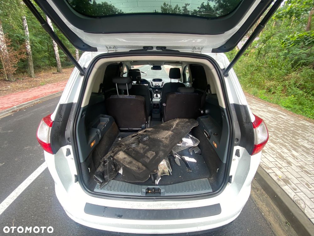 Ford Grand C-MAX 2.0 TDCi Titanium - 25