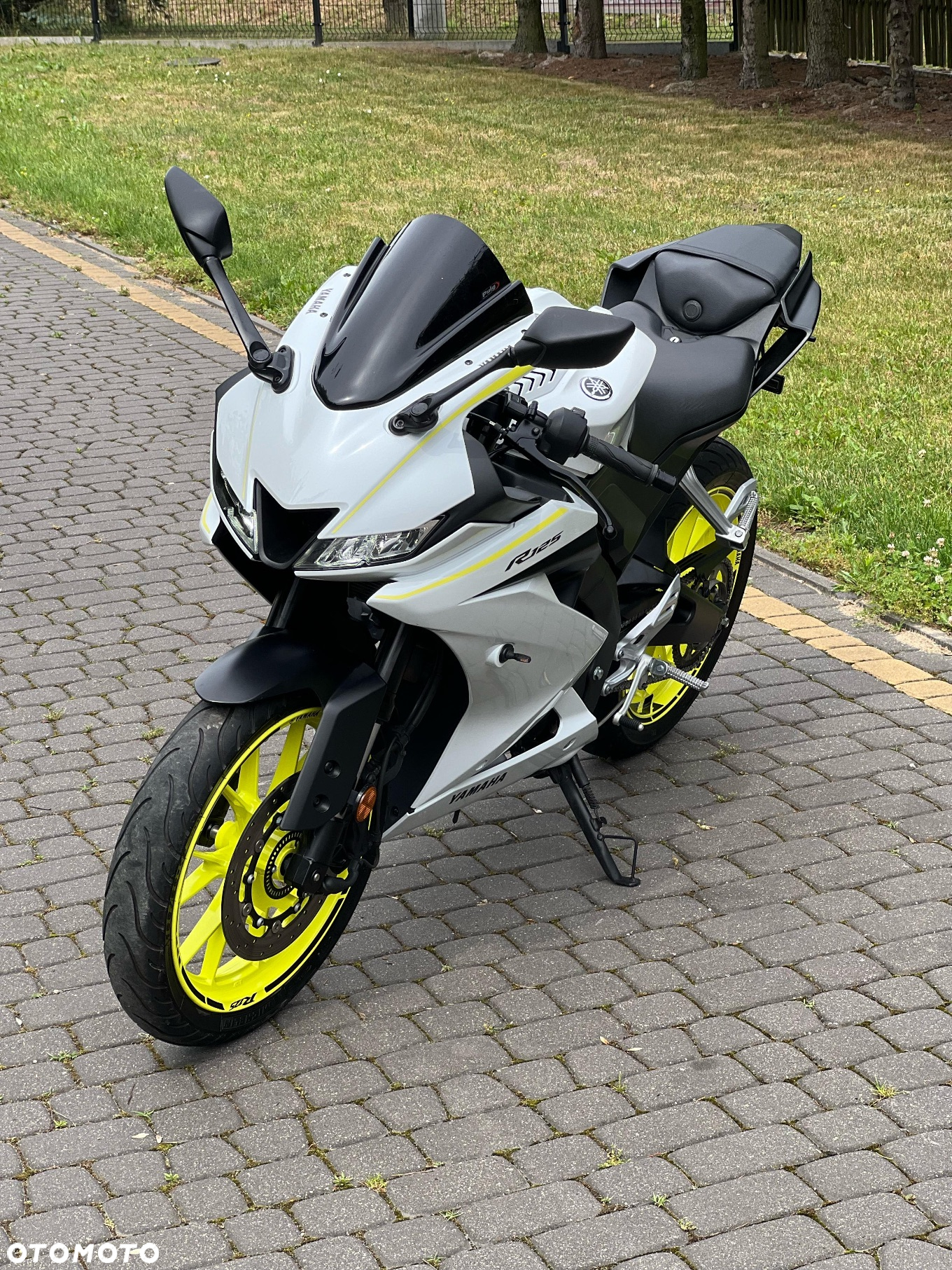Yamaha R125 - 2