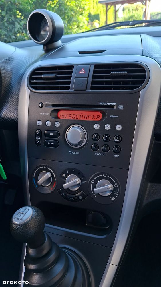 Suzuki Splash 1.0 Comfort - 22
