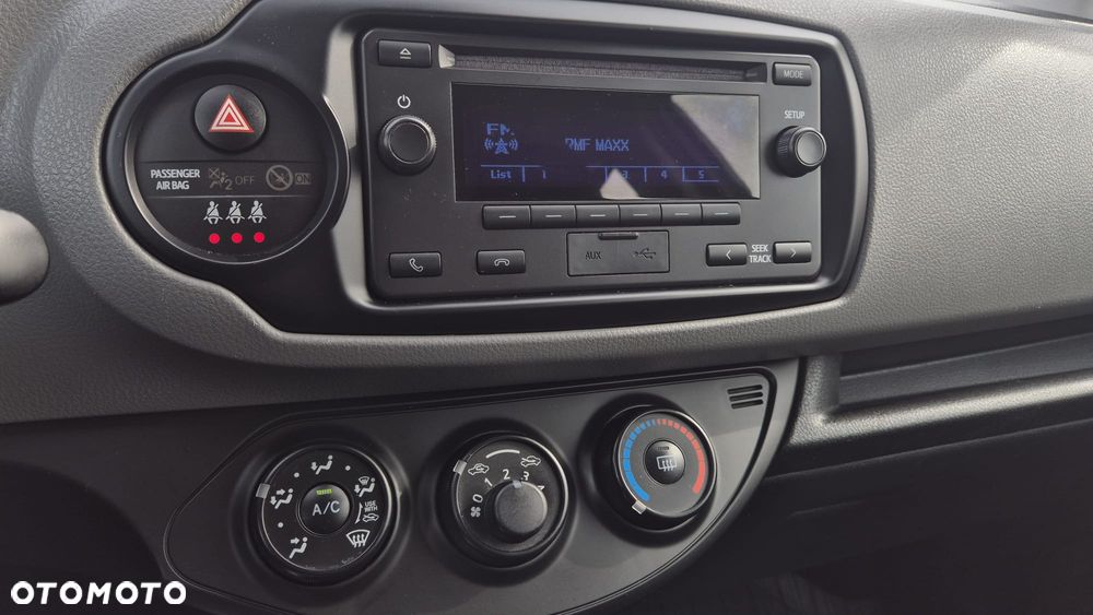 Toyota Yaris 1.5 Active - 24