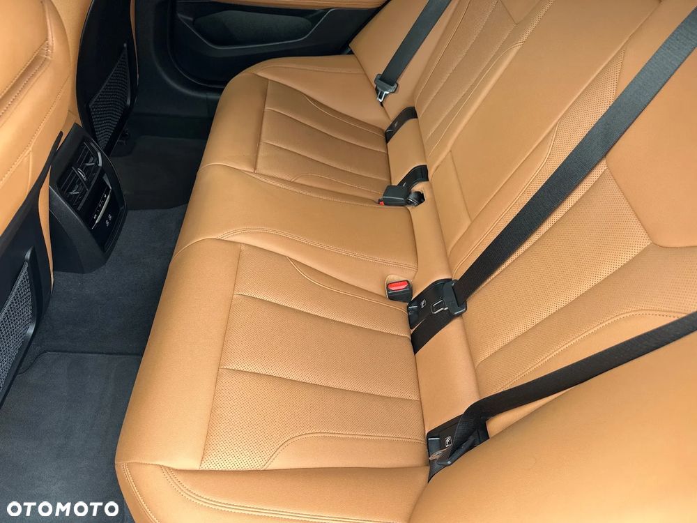 BMW Seria 4 420d xDrive mHEV M Sport - 28