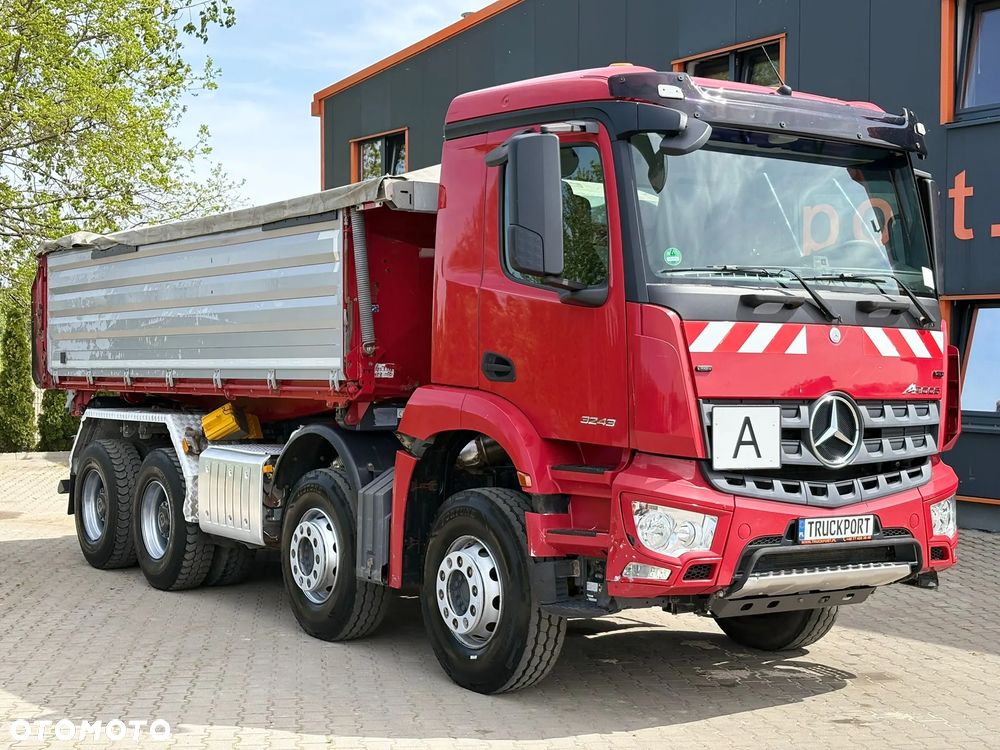 Mercedes-Benz AROCS 3243 8x4 WYWROTKA TRÓJSTRONNA Z BORDMATIKIEM - 3