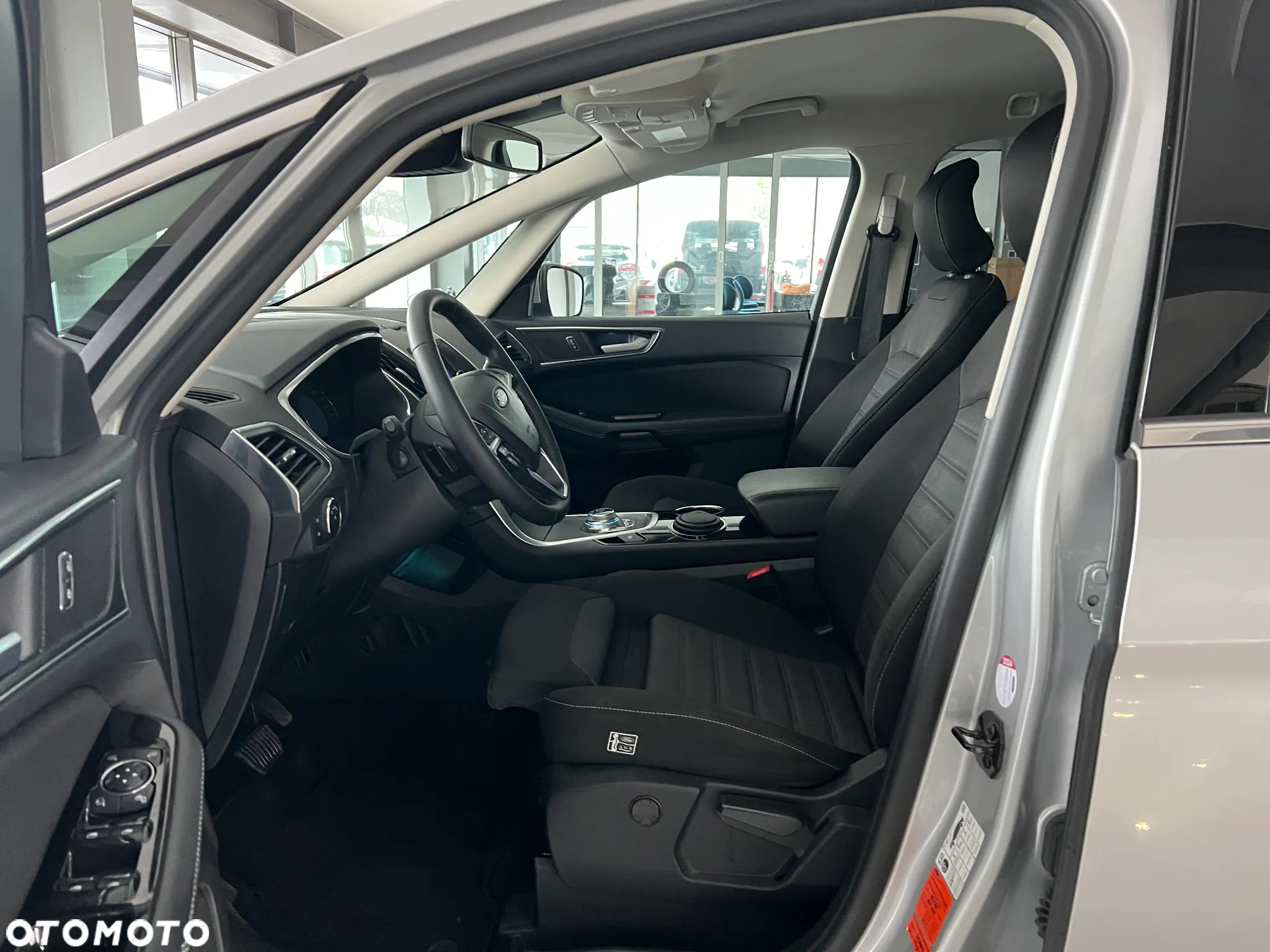 Ford S-Max 2.0 EcoBlue Titanium - 22