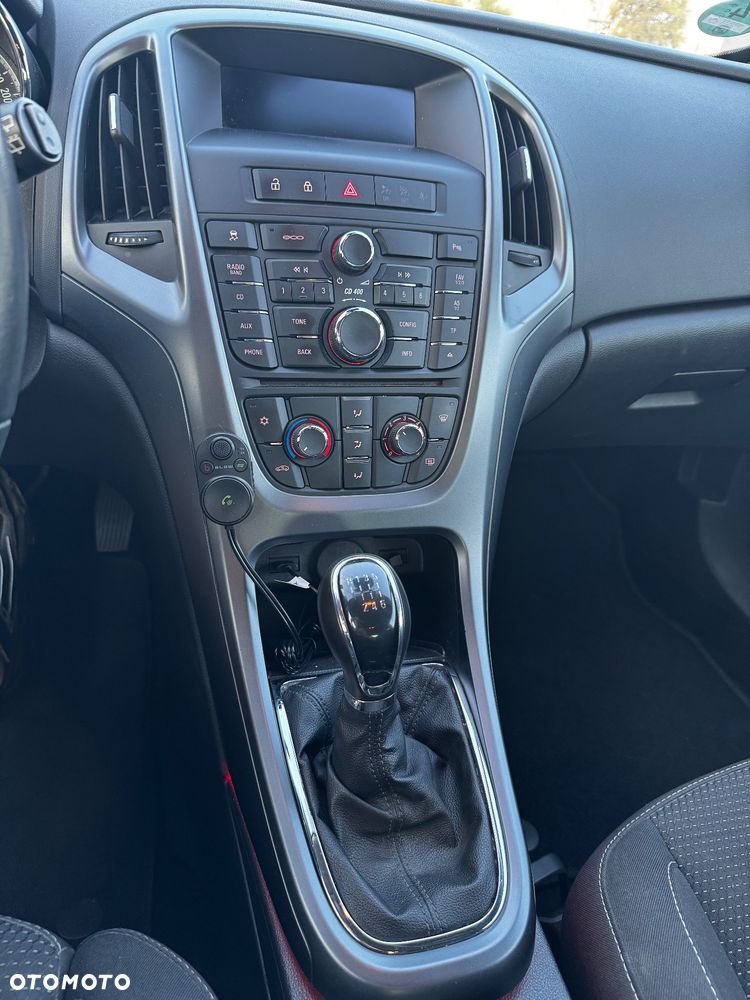 Opel Astra 1.4 Turbo - 13