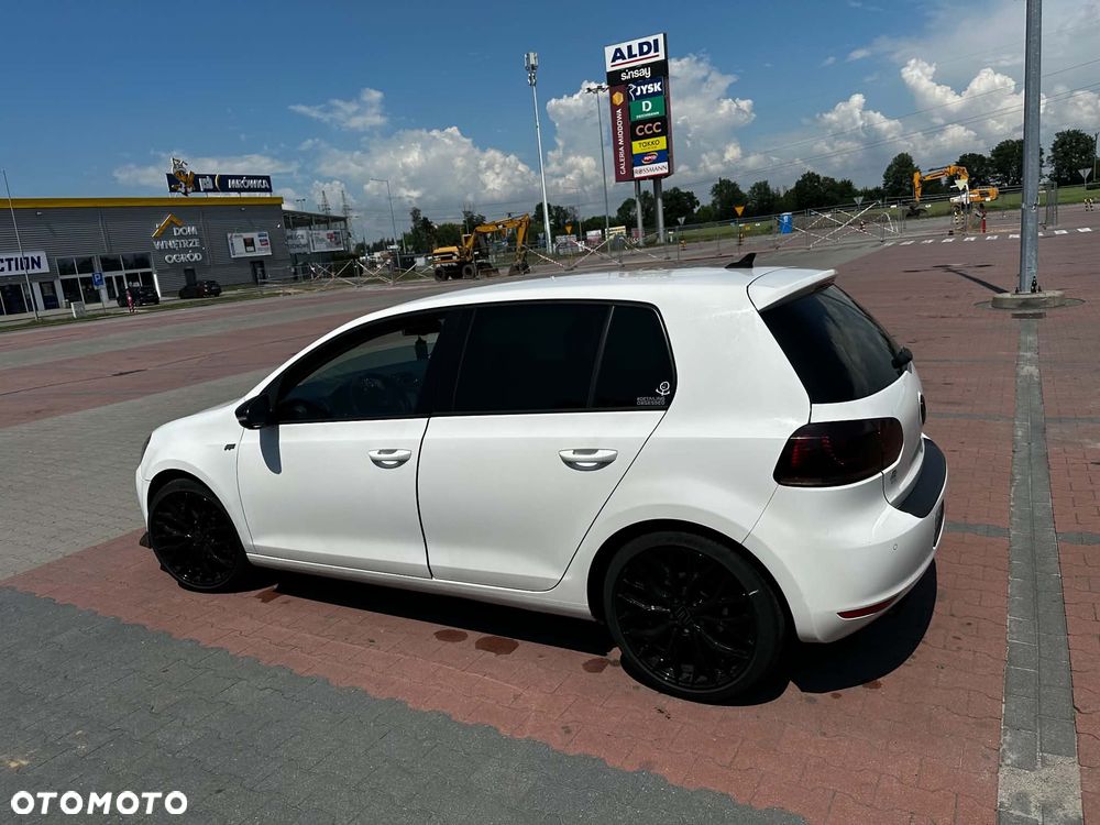Volkswagen Golf 2.0 TDI Highline - 7