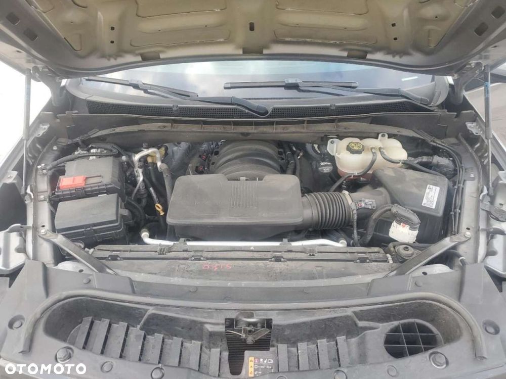 Cadillac Escalade - 7