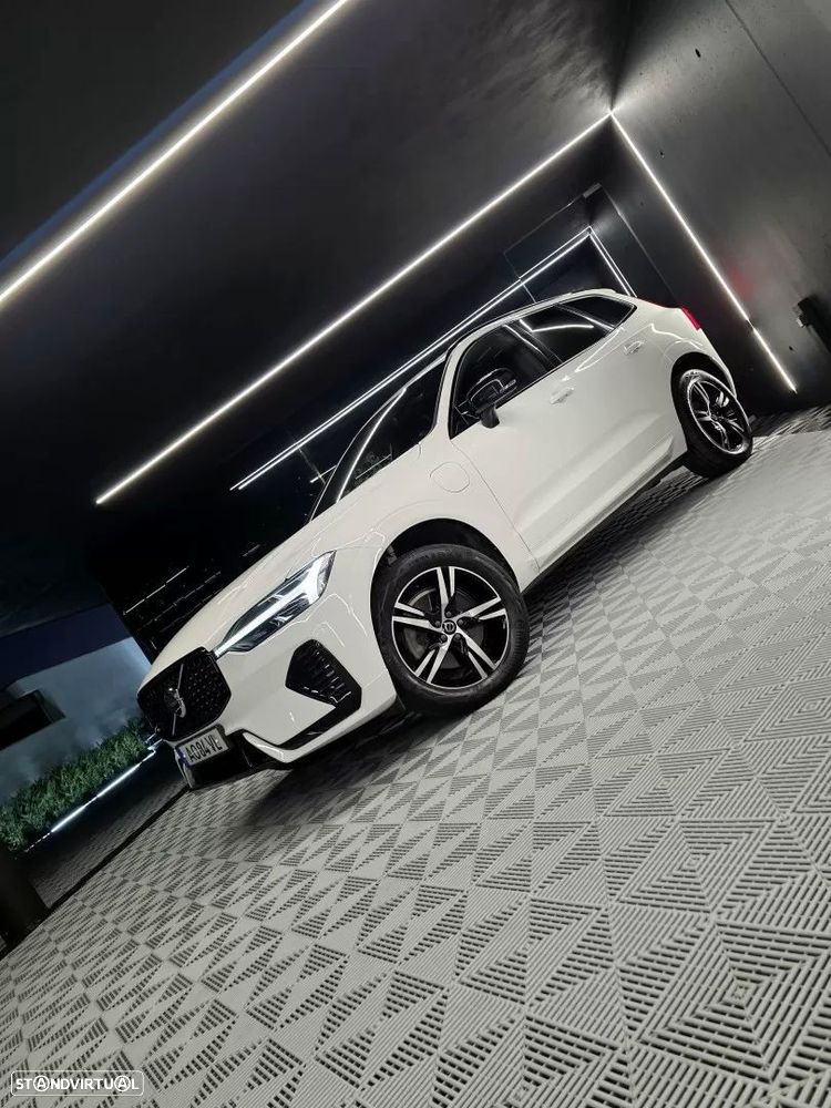 Volvo XC 60 2.0 T6 PHEV R-Design AWD - 5